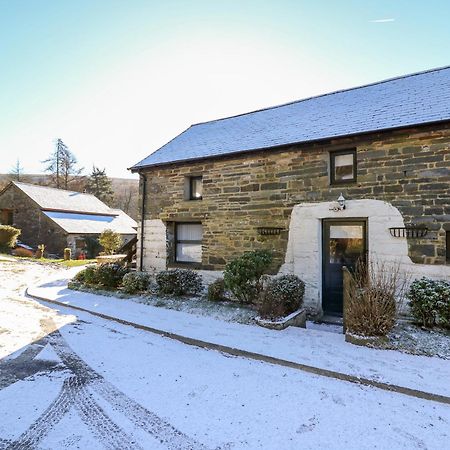 Y Cartws Villa Llanybydder Exterior photo